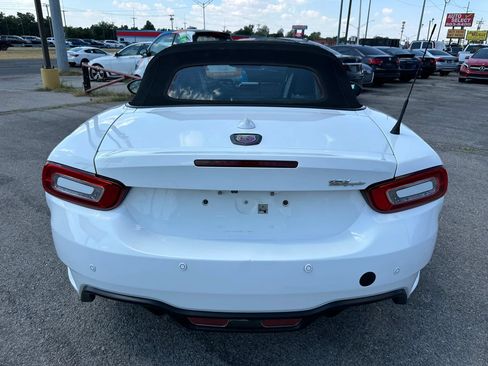 Used 2018 FIAT 124 Spider Abarth w/ Convenience Group RWD image 43