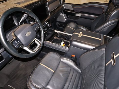 Certified 2024 Ford F250 Platinum image 38