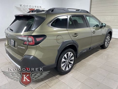 Used 2025 Subaru Outback Limited image 6