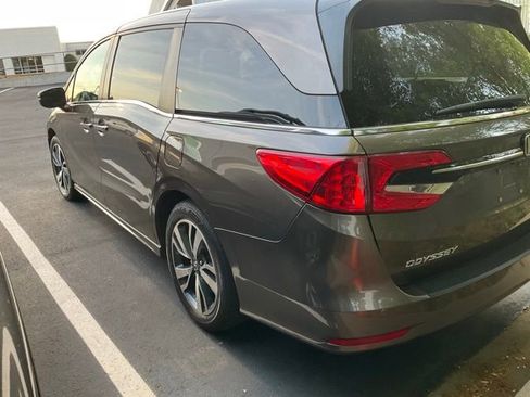 Used 2021 Honda Odyssey Touring image 9