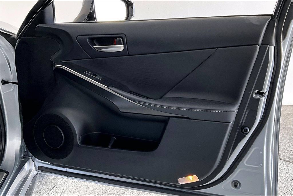 Used 2025 Lexus IS 500 w/ Accessory Package 2 RWD image 24