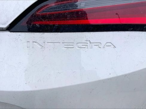 Used 2023 Acura Integra A-Spec image 10