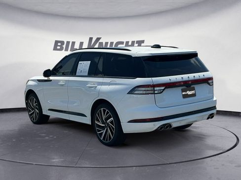 Used 2026 Lincoln Aviator Black Label w/ Jet Appearance Package AWD/4WD image 3