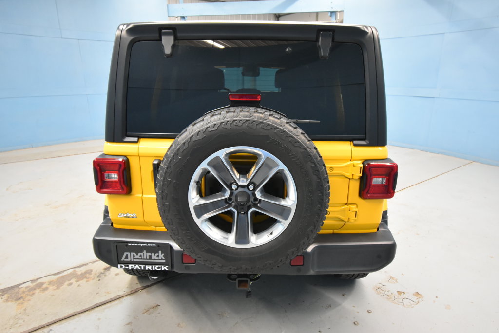 Used 2020 Jeep Wrangler Unlimited Sahara AWD/4WD image 33