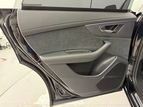 New 2026 Audi RS Q8 performance image 25