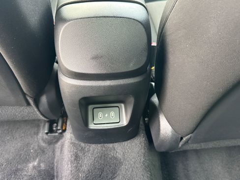 Certified 2026 Hyundai Elantra Sport FWD image 24