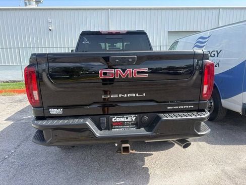 Used 2022 GMC Sierra 2500 Denali AWD/4WD image 12