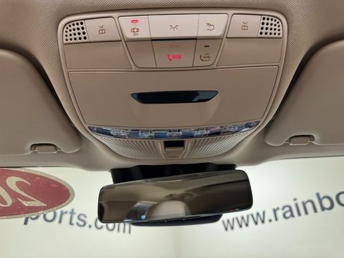 Used 2022 Mercedes-Benz GLC 300 GLC 300 w/ Premium Package Lite image 17