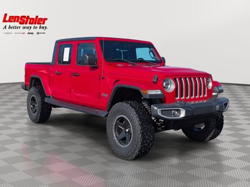 Used 2020 Jeep Gladiator Overland image 7