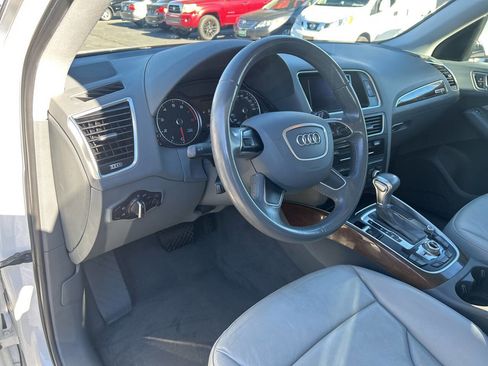 Used 2016 Audi Q5 2.0T Premium image 11