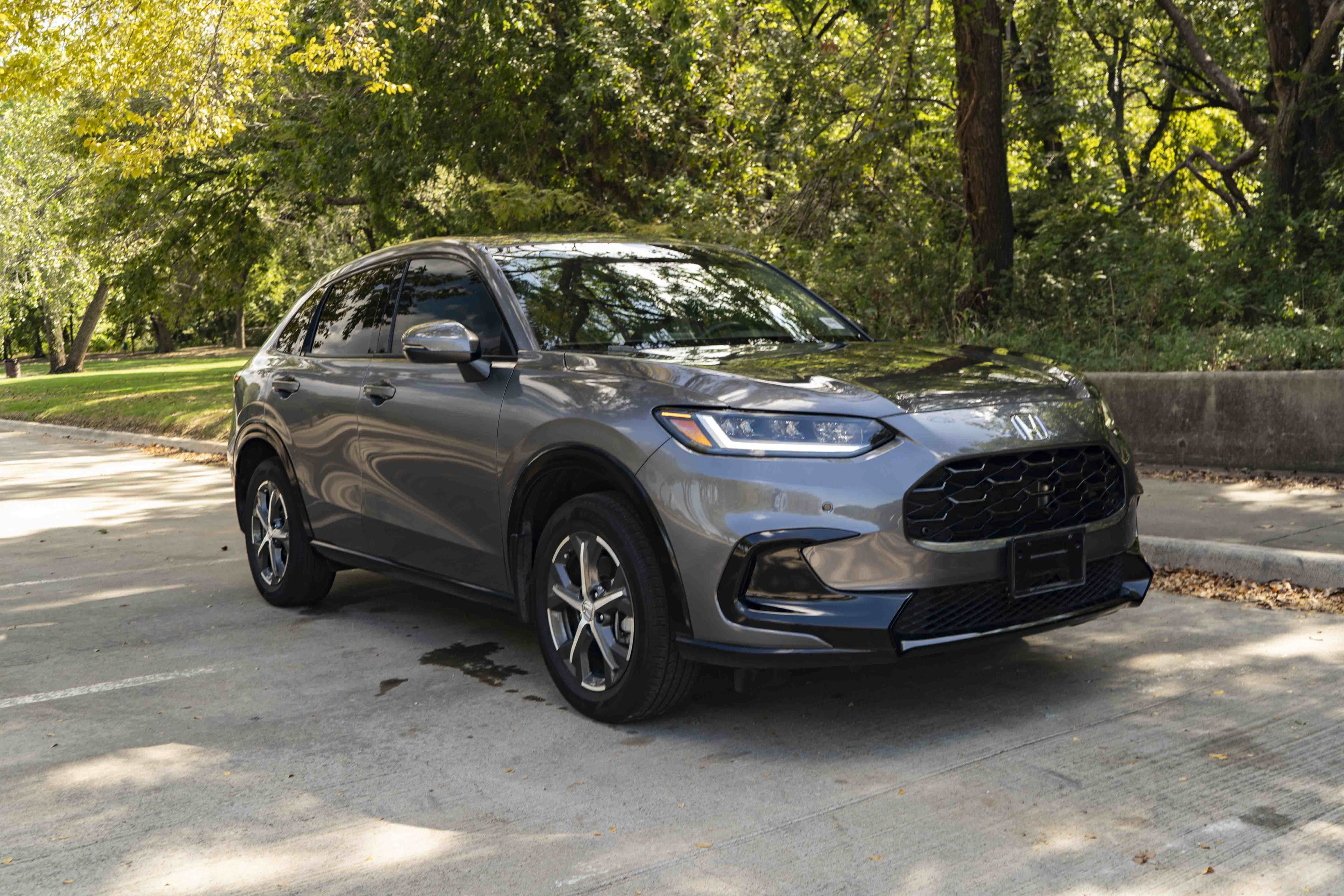 Used 2024 Honda HR-V EX-L image 2