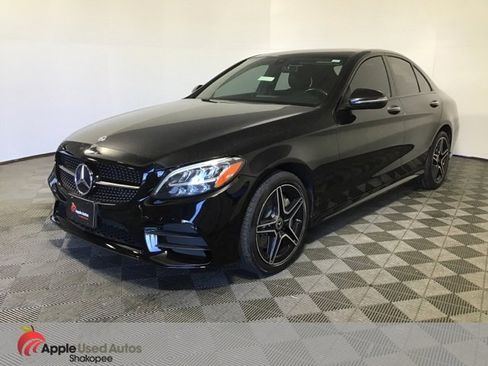 Used 2019 Mercedes-Benz C 300 4MATIC Sedan image 3