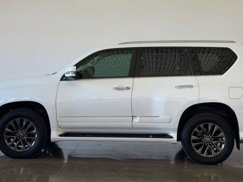 Used 2018 Lexus GX 460 Premium AWD/4WD image 4
