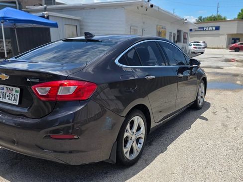 Used 2016 Chevrolet Cruze Premier FWD image 6