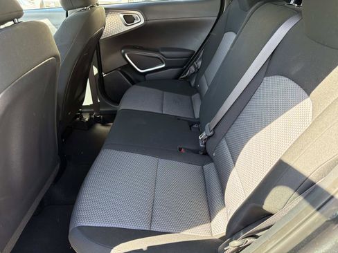 Used 2023 Kia Soul LX w/ Option Group 015 FWD image 11