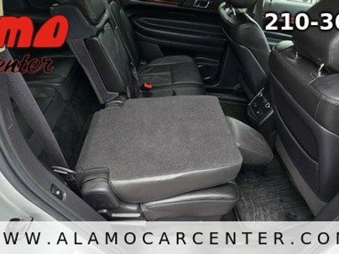 Used 2015 Lincoln MKT AWD w/ Equipment Group 201A image 22