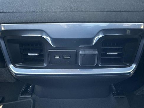 Used 2021 Chevrolet Silverado 1500 High Country w/ Z71 Off-Road Package image 17