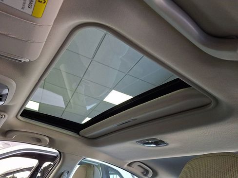 Used 2023 Subaru Impreza Premium image 15