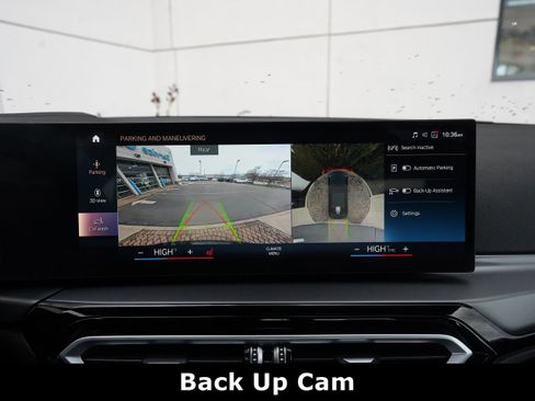 Used 2024 BMW 230i Coupe w/ Premium Package image 5