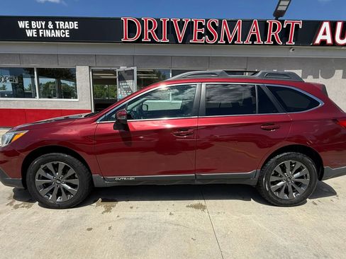 Used 2015 Subaru Outback 2.5i Limited AWD/4WD image 8