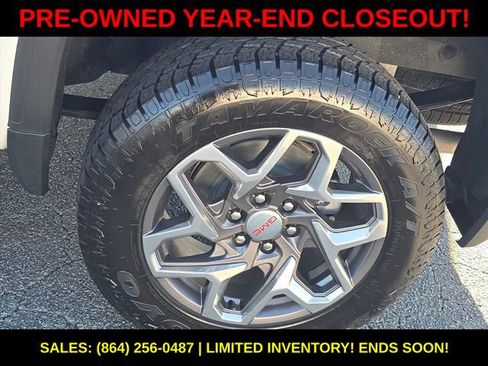 Used 2023 GMC Sierra 1500 SLT w/ SLT Premium Package image 17