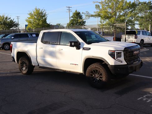 Used 2023 GMC Sierra 1500 AT4X AWD/4WD image 14