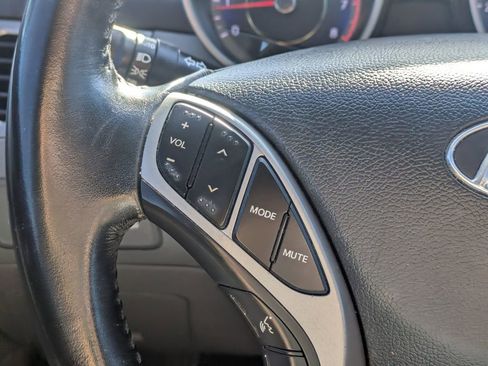 Used 2013 Hyundai Elantra Limited w/ Technology Pkg image 24