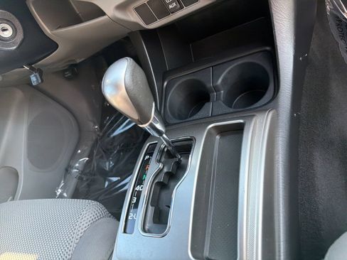 Used 2015 Toyota Tacoma 4x4 Double Cab w/ TRD Sport Package image 27