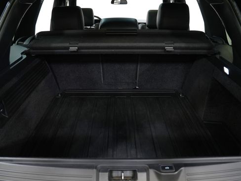 Used 2016 Land Rover Range Rover image 53