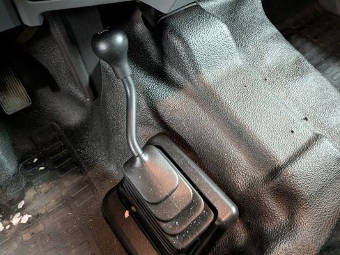 Used 2014 Ford F250 XL w/ Power Equipment Group image 19