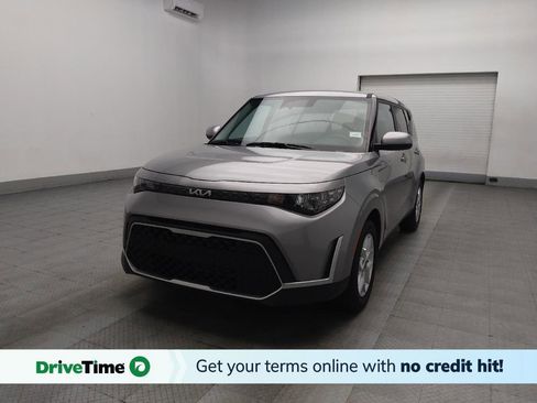 Used 2025 Kia Soul LX image 1