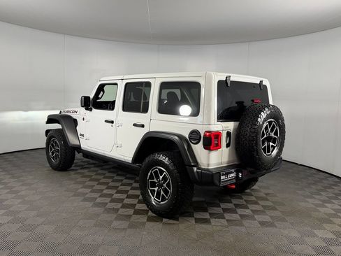 Used 2026 Jeep Wrangler Unlimited Rubicon AWD/4WD image 10