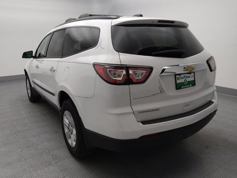 Used 2017 Chevrolet Traverse LS FWD image 6