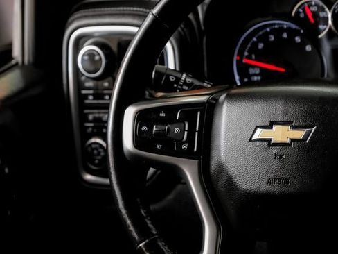 Used 2019 Chevrolet Silverado 1500 LTZ w/ LTZ Texas Edition AWD/4WD image 18