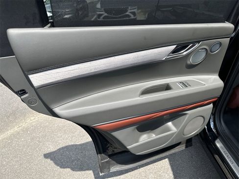 New 2025 Genesis GV80 3.5T Prestige image 13