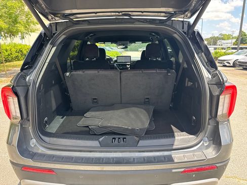 Used 2026 Ford Explorer Platinum w/ LUX Leather Package AWD/4WD image 18