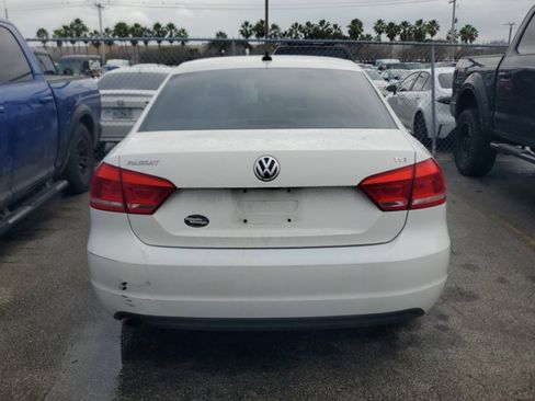 Used 2015 Volkswagen Passat 1.8T Limited Edition image 7