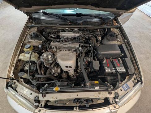 Used 1998 Toyota Camry CE FWD image 38