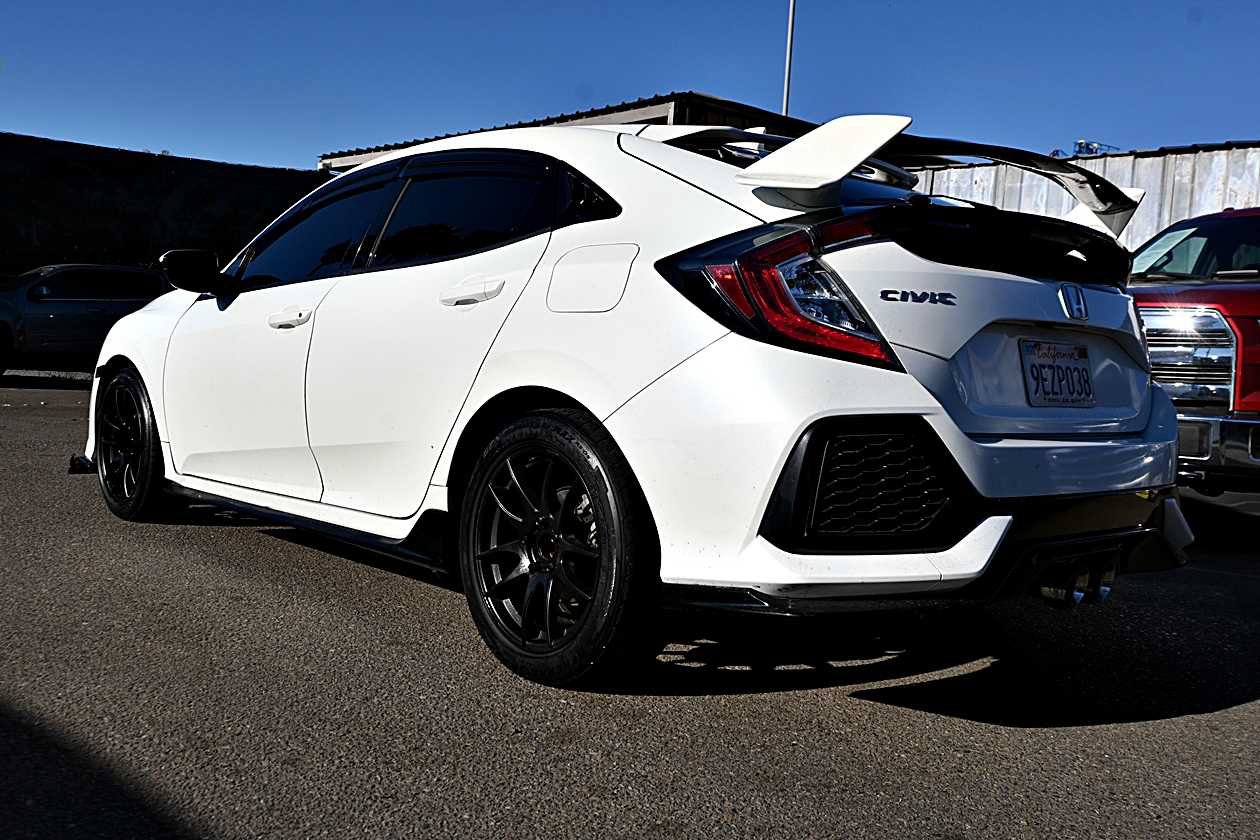Used 2019 Honda Civic Sport image 5