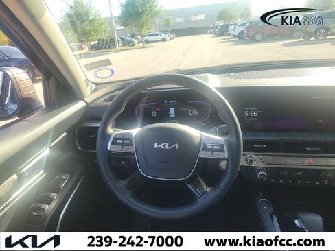 Used 2025 Kia Telluride EX FWD image 22