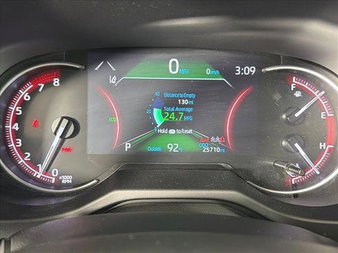 Used 2024 Toyota RAV4 LE AWD/4WD image 26