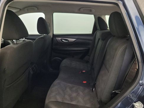 Used 2016 Nissan Rogue SV AWD/4WD image 18