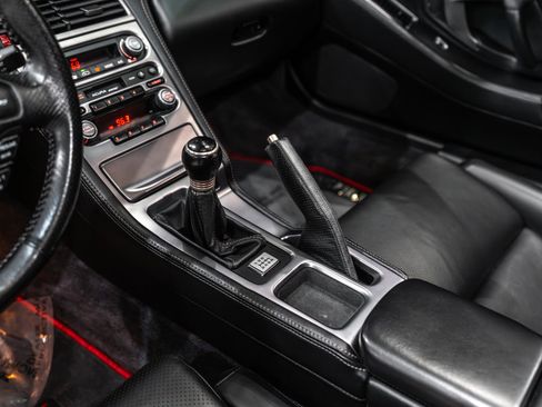 Used 2004 Acura NSX T image 17