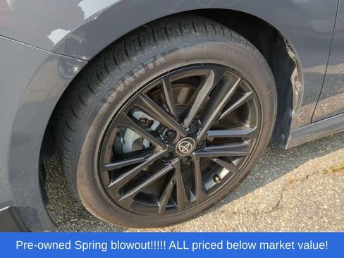 Used 2025 Toyota Camry SE FWD image 7