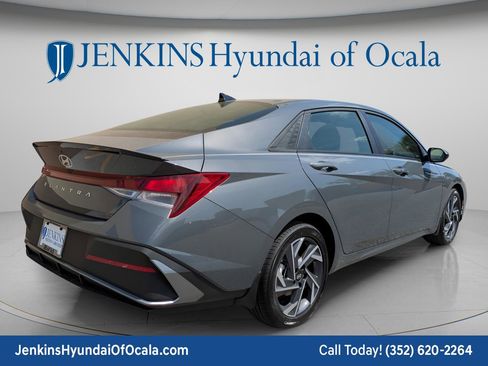 New 2026 Hyundai Elantra Sport FWD image 3