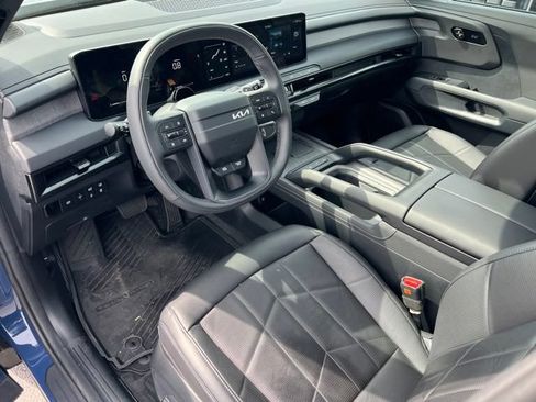 Used 2027 Kia Telluride EX X-Line w/ Towing Package AWD/4WD image 17