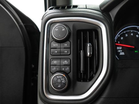 Used 2019 Chevrolet Silverado 1500 RST w/ All-Star Edition AWD/4WD image 26