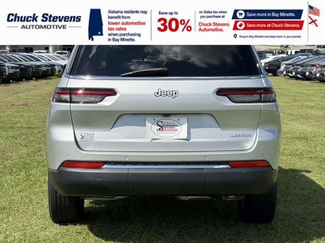 Used 2025 Jeep Grand Cherokee L Laredo w/ Luxury Tech Group I RWD image 4