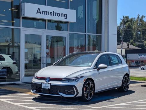 New 2025 Volkswagen GTI Autobahn image 9