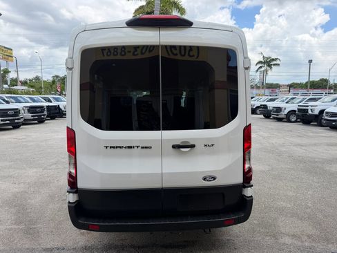 Used 2026 Ford Transit 350 XLT RWD image 6